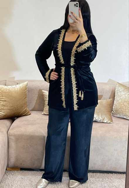 جبادور مخمل فاخر بتطريز سفيفة ذهبية – أصالة مغربية بلمسة ملكية | 3 ألوان